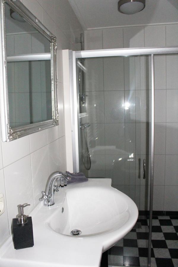 Hotel Restaurant Wad Oars Anjum ภายนอก รูปภาพ