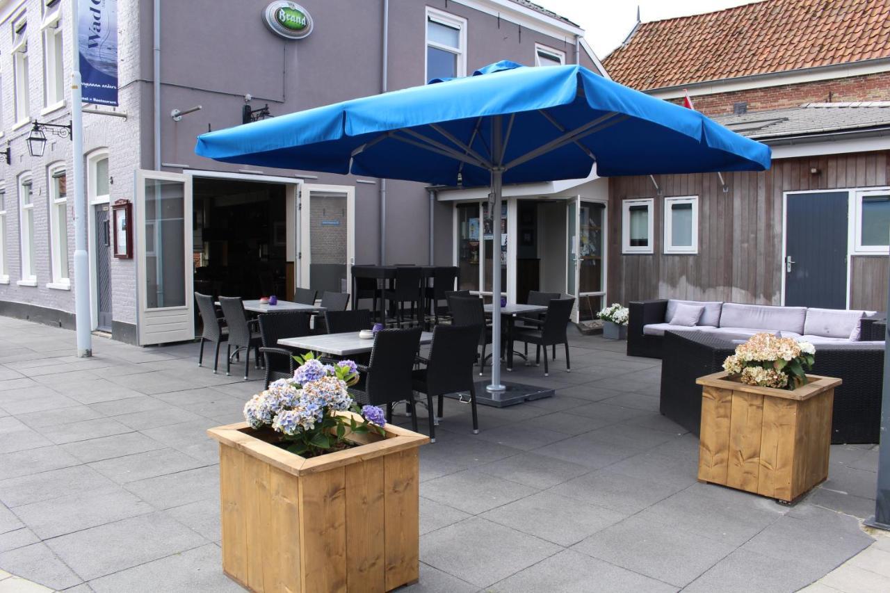 Hotel Restaurant Wad Oars Anjum ภายนอก รูปภาพ